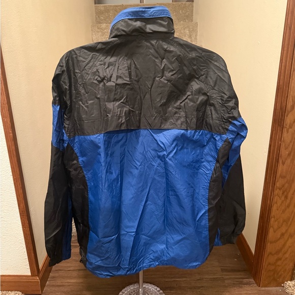 Columbia Black and Blue Sportswear Jacket - Picture 5 of 12